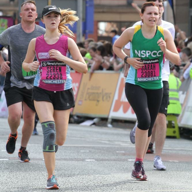 Arts and Media student Seren Hughes running in the Manchester 10k.