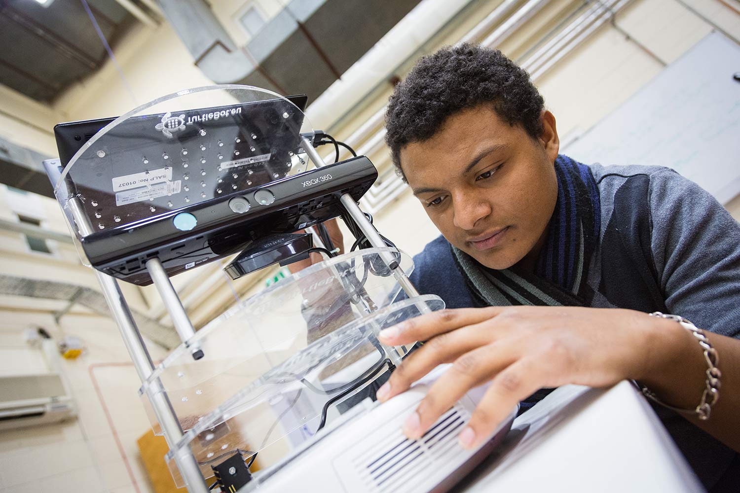 Student from our School of Science, Engineering and Environment laboratory