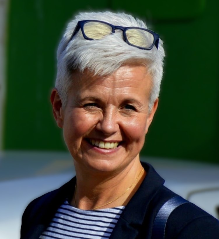 Anji Gardiner portrait 