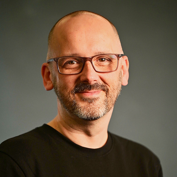 Duncan Craig OBE portrait