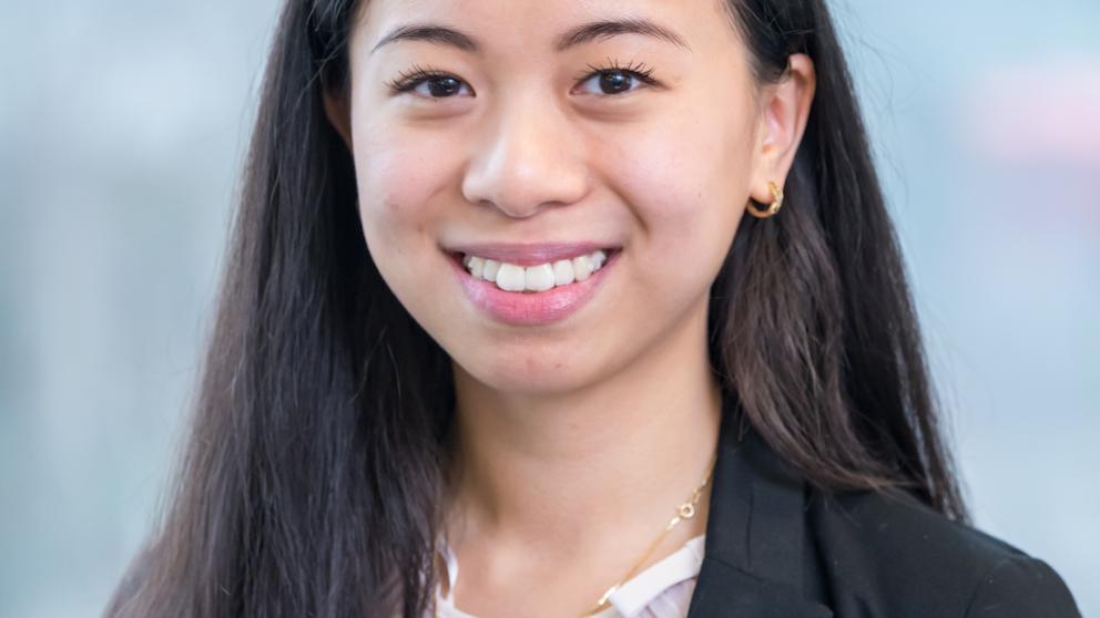 Anna Nguyenova portrait