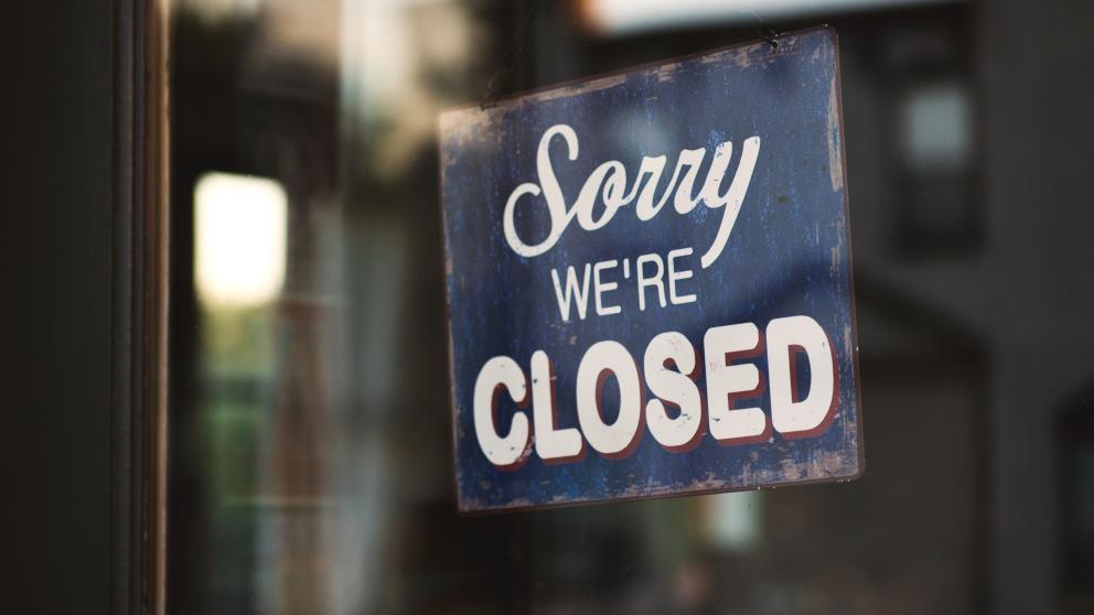 Closed sign in window