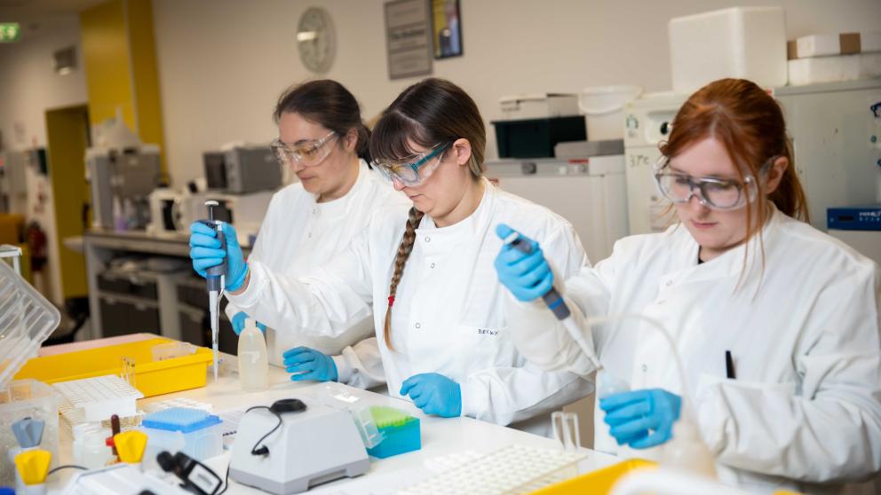 Biomedical Science Apprentices