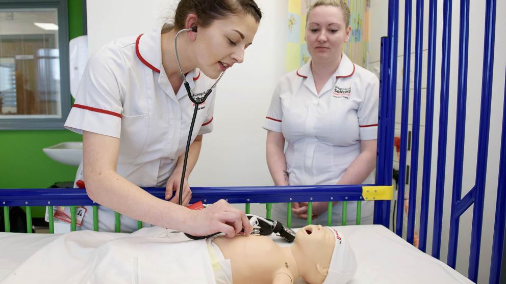 Student nurse in the children's ward of the Simulation Suites