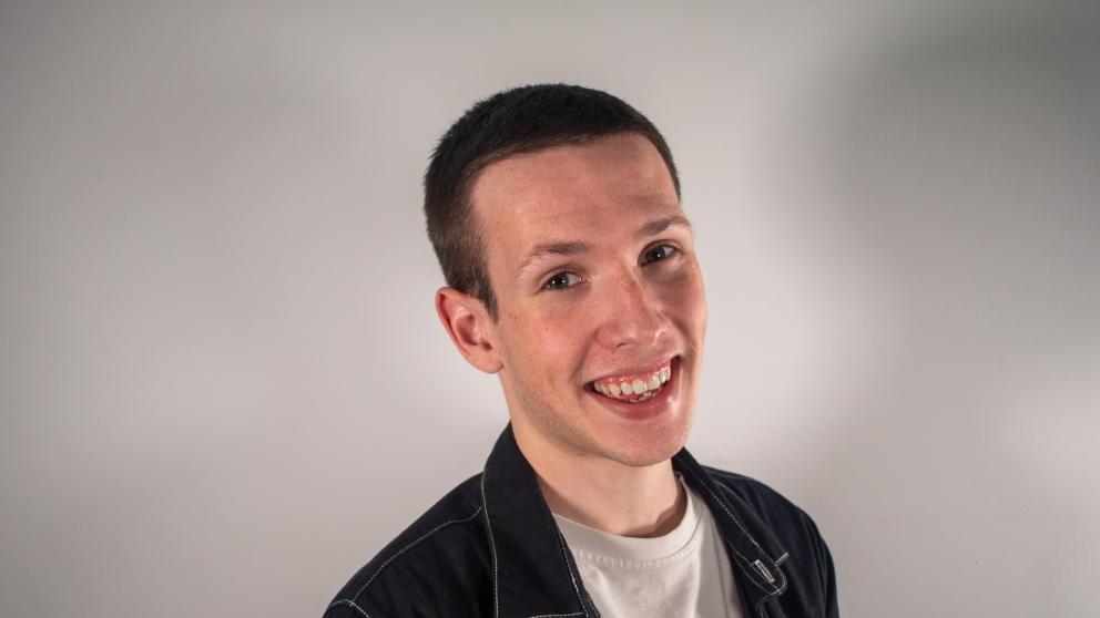 Matt Hallsworth portrait