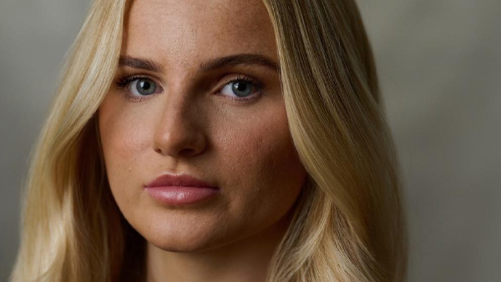 Nicole Saville portrait