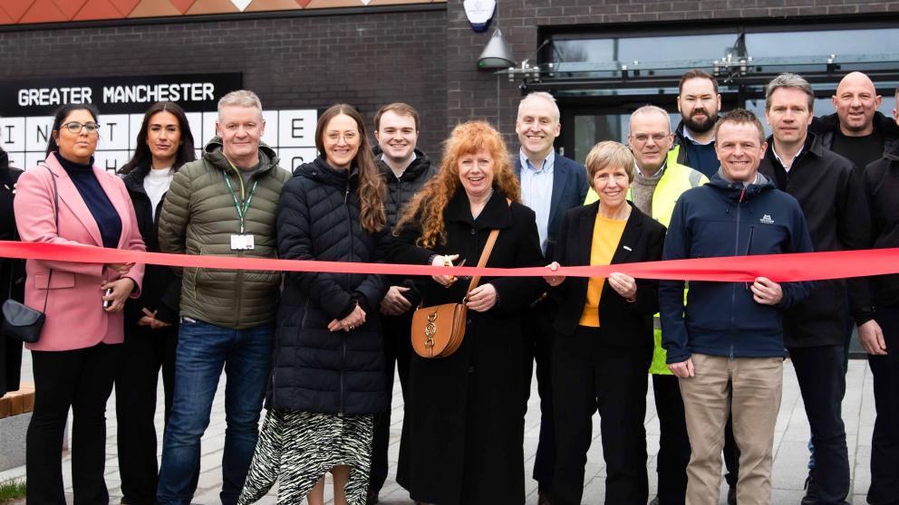 GMIoT ribbon cutting