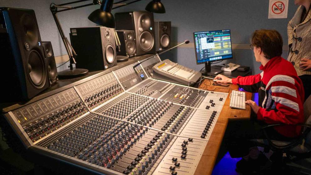Acoustics lab facilities