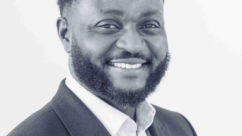 Headshot of Ozah Azubuike