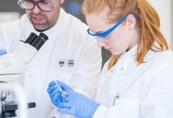 Biomedical science apprentice