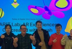 Patrick He and the MA Visual Communication class