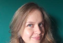 Esther Price portrait