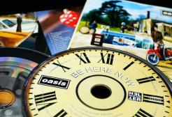 Oasis Be Here Now cd, disc and inlay