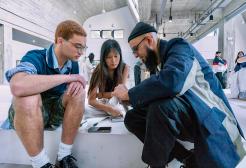 Bashir Aswat engages with students from the China Academy of Art 