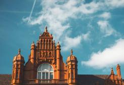Front view of Peel Building, University of Salford